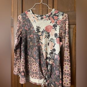 One World, Long Sleeve Floral Patterned Top with Front Tie, Size Medium.